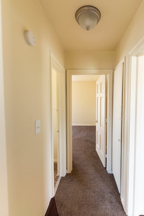 808 Seward Ave, Akron, OH 44320 HPM Property Management