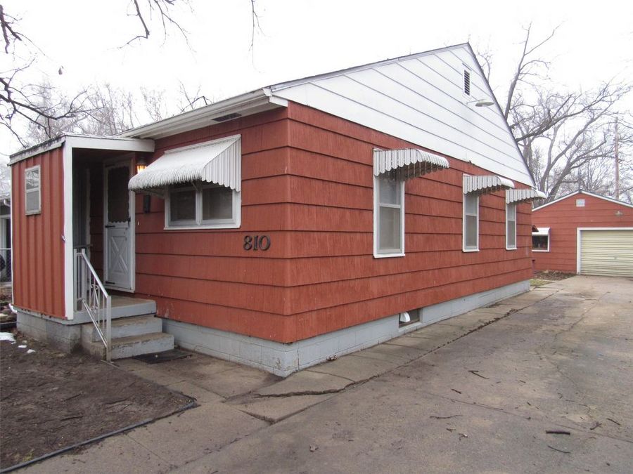 810 N. Third, Salina, KS 67401 Prime Property