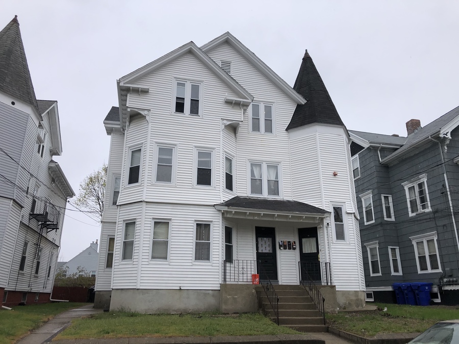 10 Armistice Blvd 1R, Pawtucket, RI 02860 Stonelink Property Management