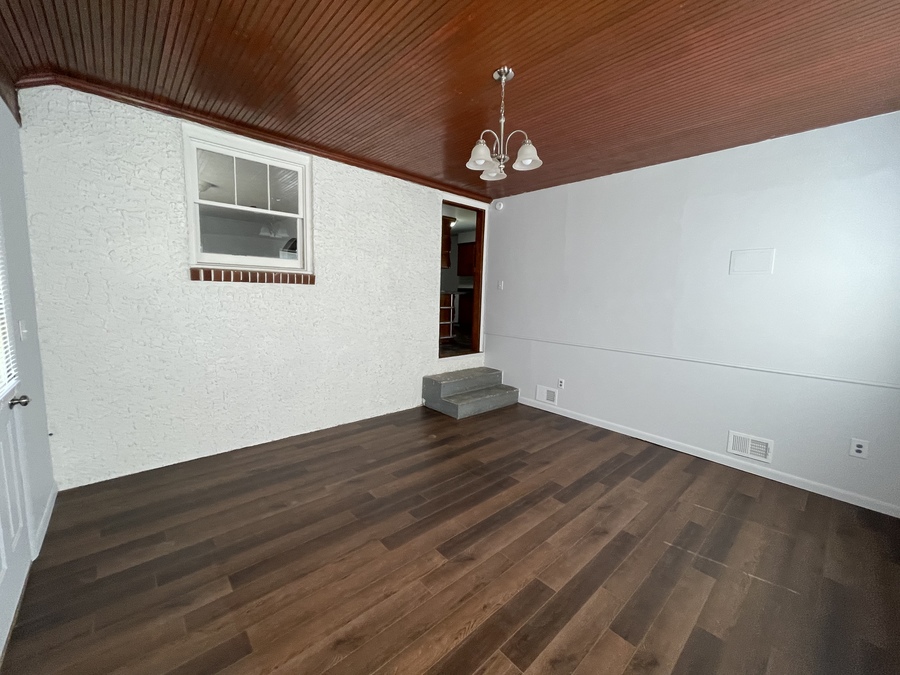 17792 Old Barn Ln, Elkton, VA 22827 Search & View Available Rentals