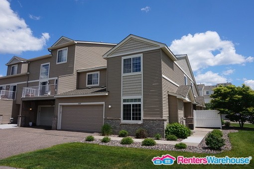 Maple Grove Townhome: 17697 65th Pl N