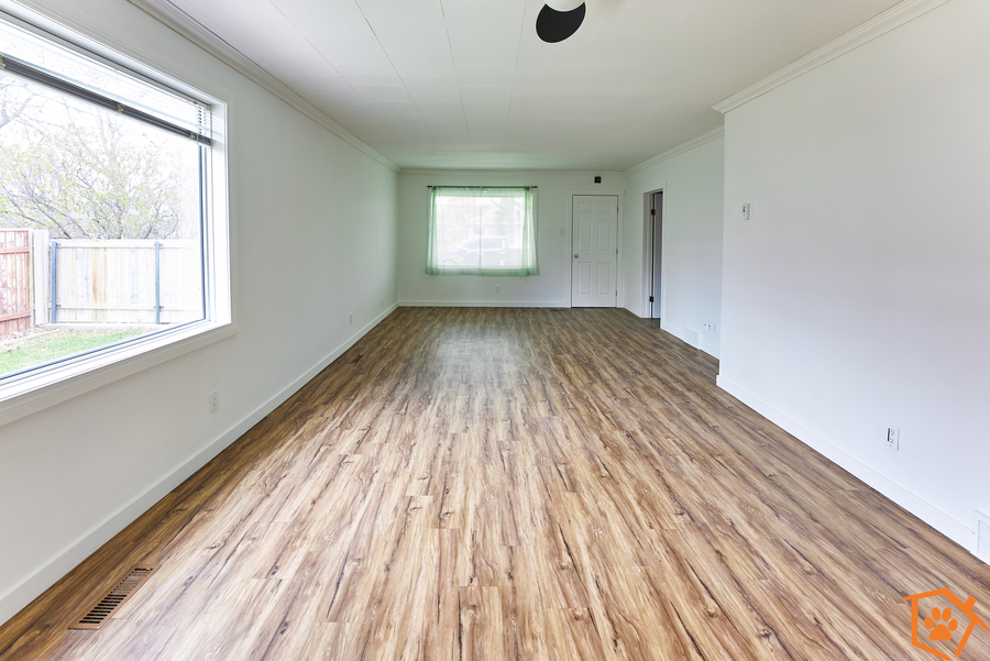 411a 12b St N, Lethbridge, AB T1H 2L3 Renters Choice & Management LTD