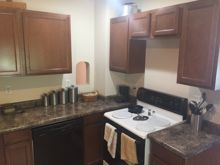 1318 Robinson St, Danville, IL 61832 Zindars Property Management LLC