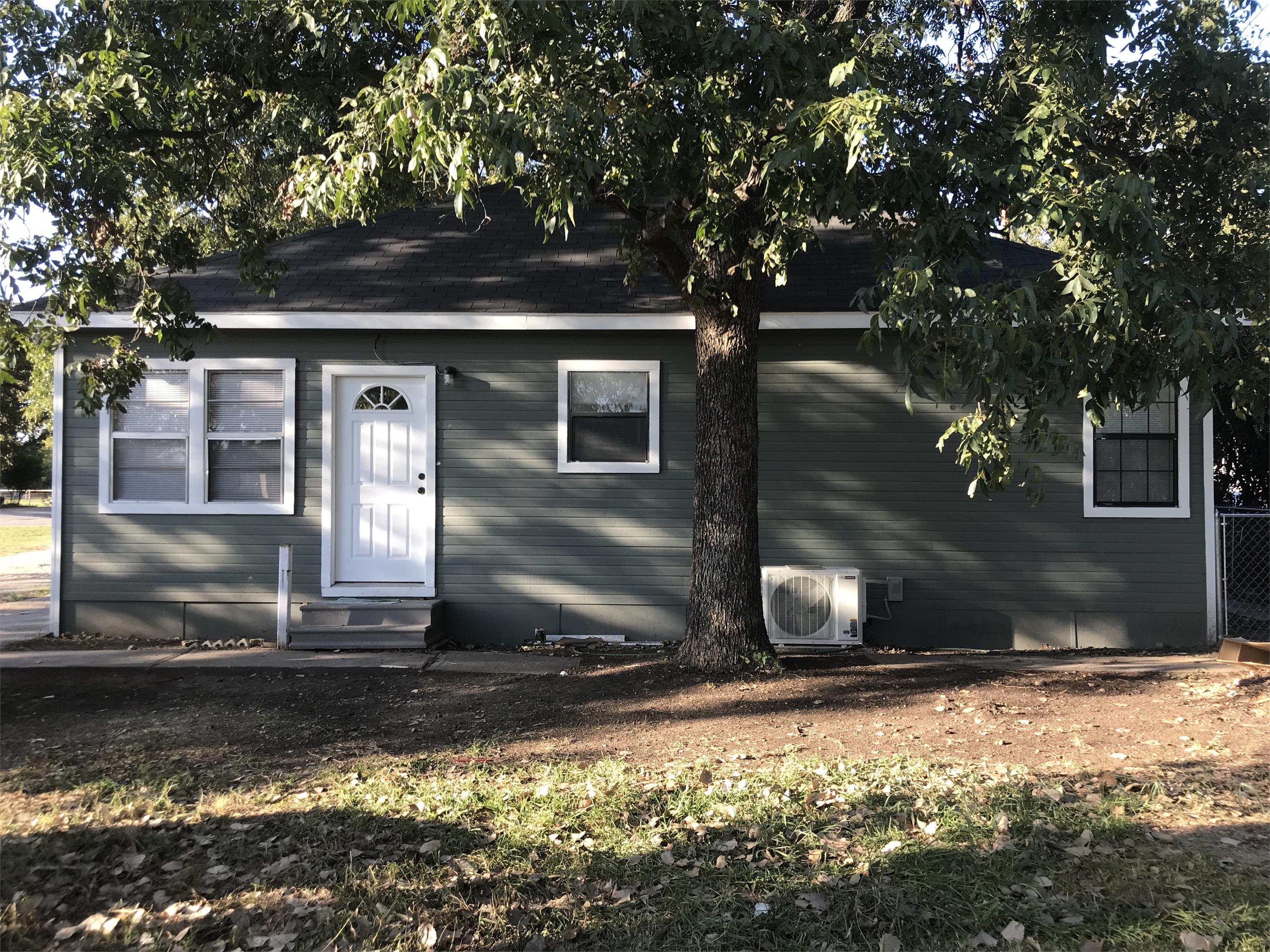 Valley View Condo: 702 S Lee St