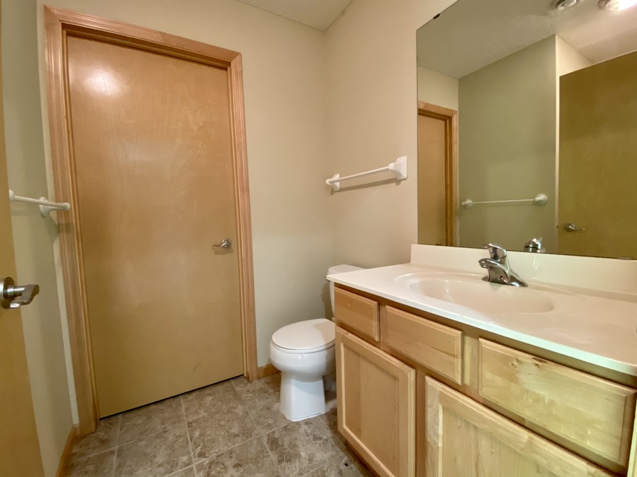 5112 Fountain Ln N, Plymouth, MN 55446 Renters Warehouse