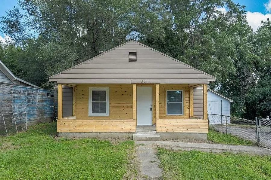 8312 Wilson Rd, Kansas City, MO 64125 CJ Real Estate, Inc