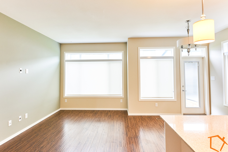 6418 Highlands Blvd W, Lethbridge, AB T1J 5K5 Renters Choice