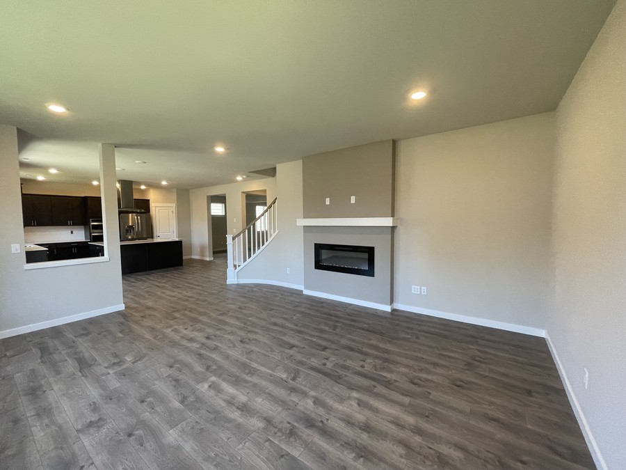 15332 201st Ave E, Bonney Lake, WA 98391 Renters Warehouse