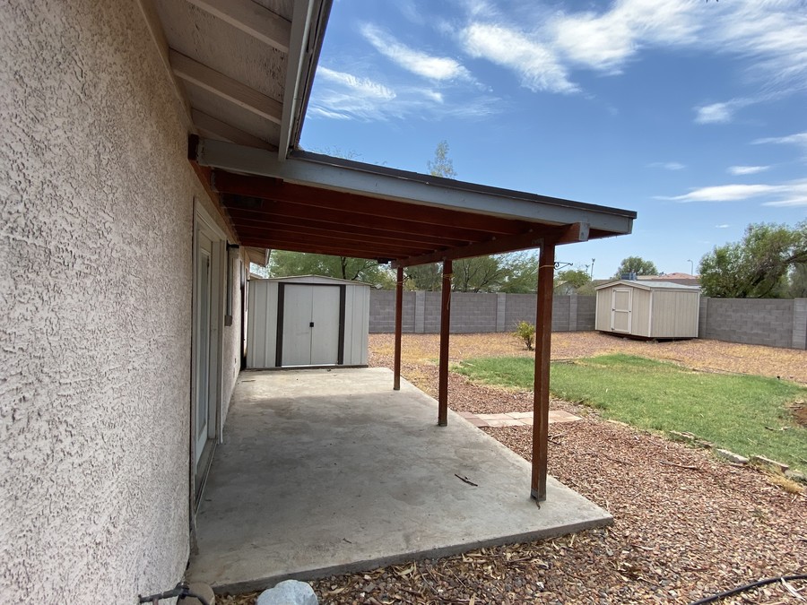 1015 W Apollo, Tempe, AZ 85283 Renters Warehouse Arizona