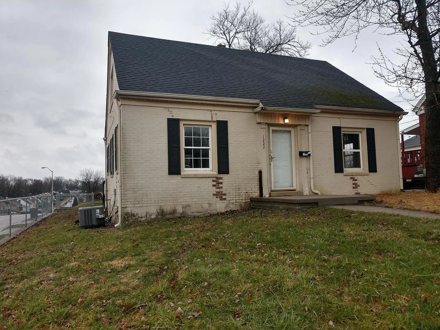 1222 Bryan Ave, Lexington, KY 40505 Home Forward