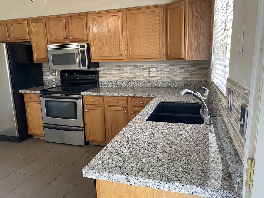 1015 W Apollo, Tempe, AZ 85283 Renters Warehouse Arizona