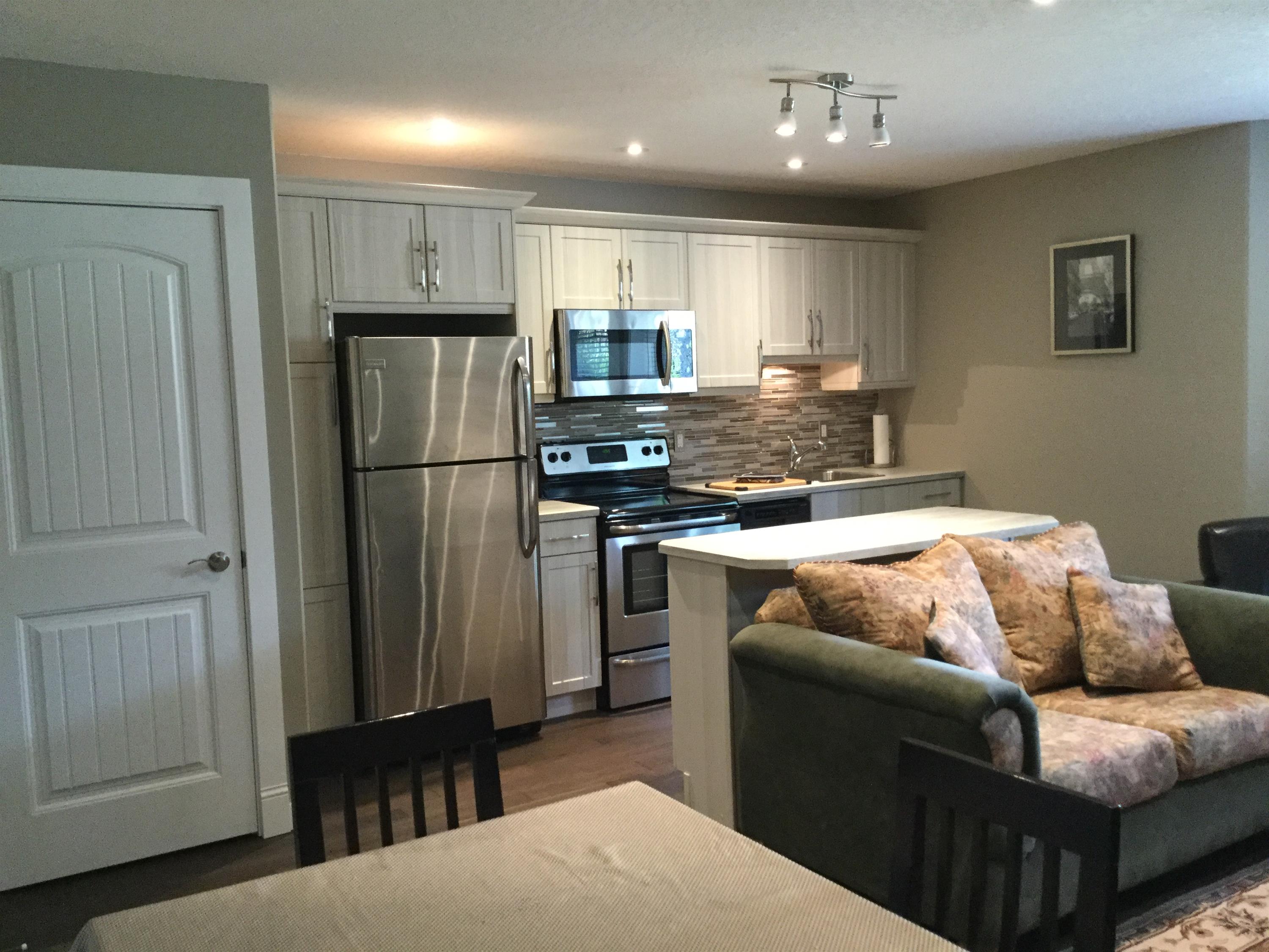 Regina Condo: 2860 Garnet St