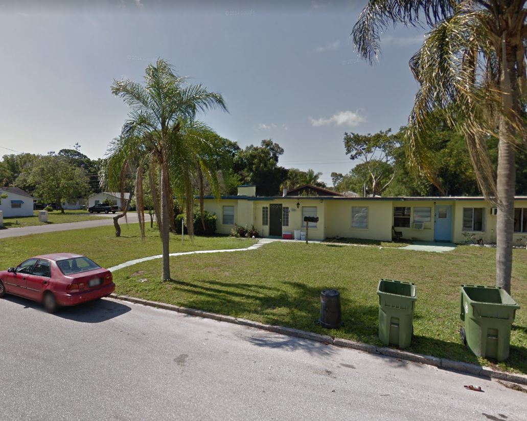 Bradenton Condo: 2228 2nd Avenue E