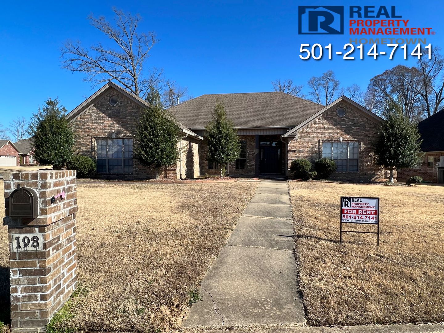 Maumelle House: 198 Deauville Drive