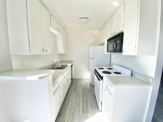 Los Angeles Condo: 3747 Glendon Ave