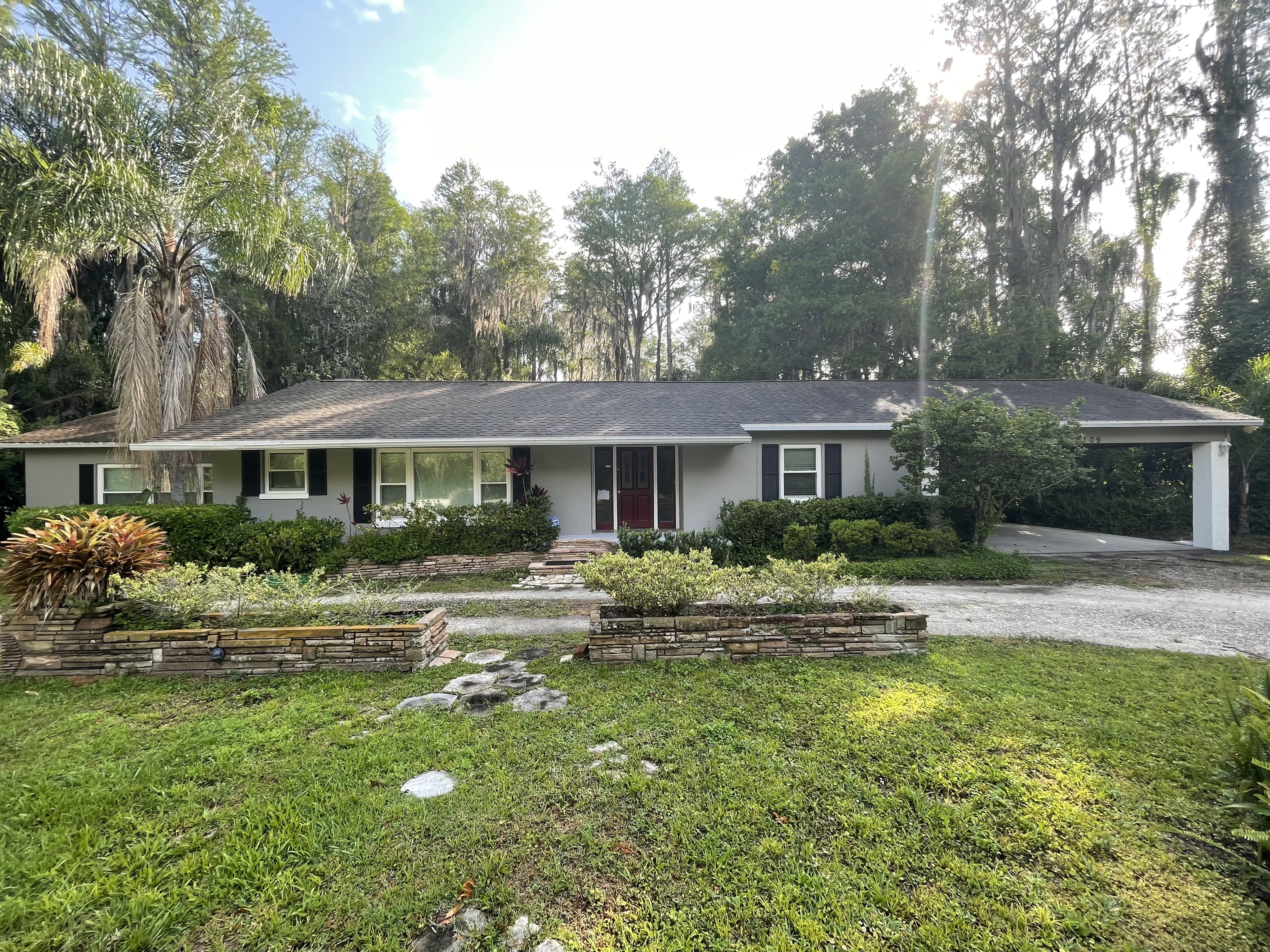Odessa House: 18109 Crawley Rd