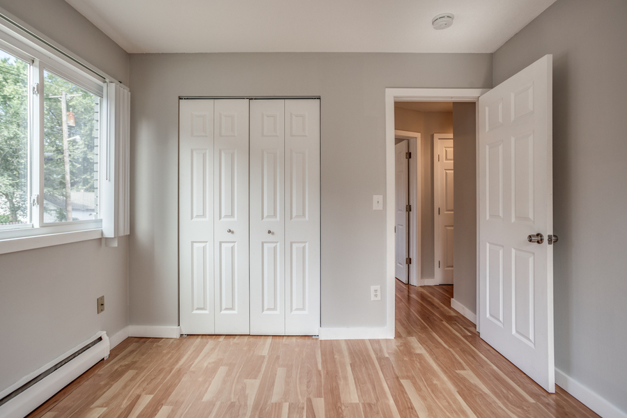 ShowMojo 732 Polk St NE 1, Minneapolis, MN 55413 www