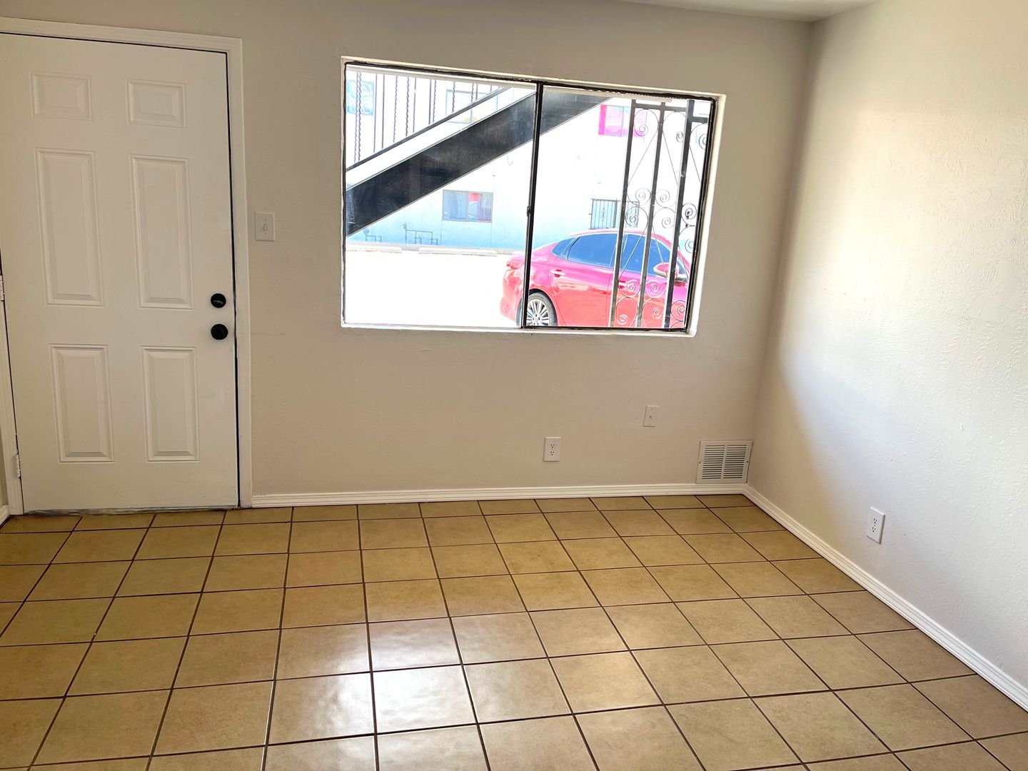 Albuquerque Apartment: 433 Mesilla St SE