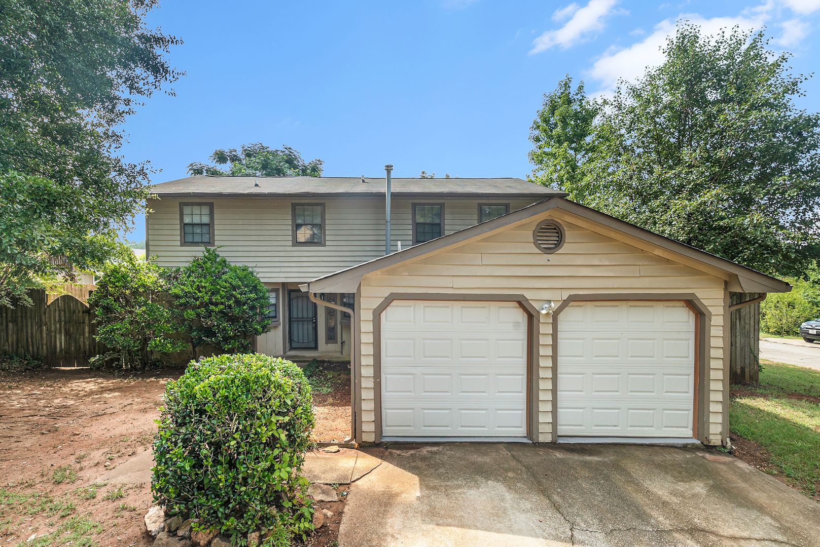 Stone Mountain House: 1132 To Lani Farm Rd