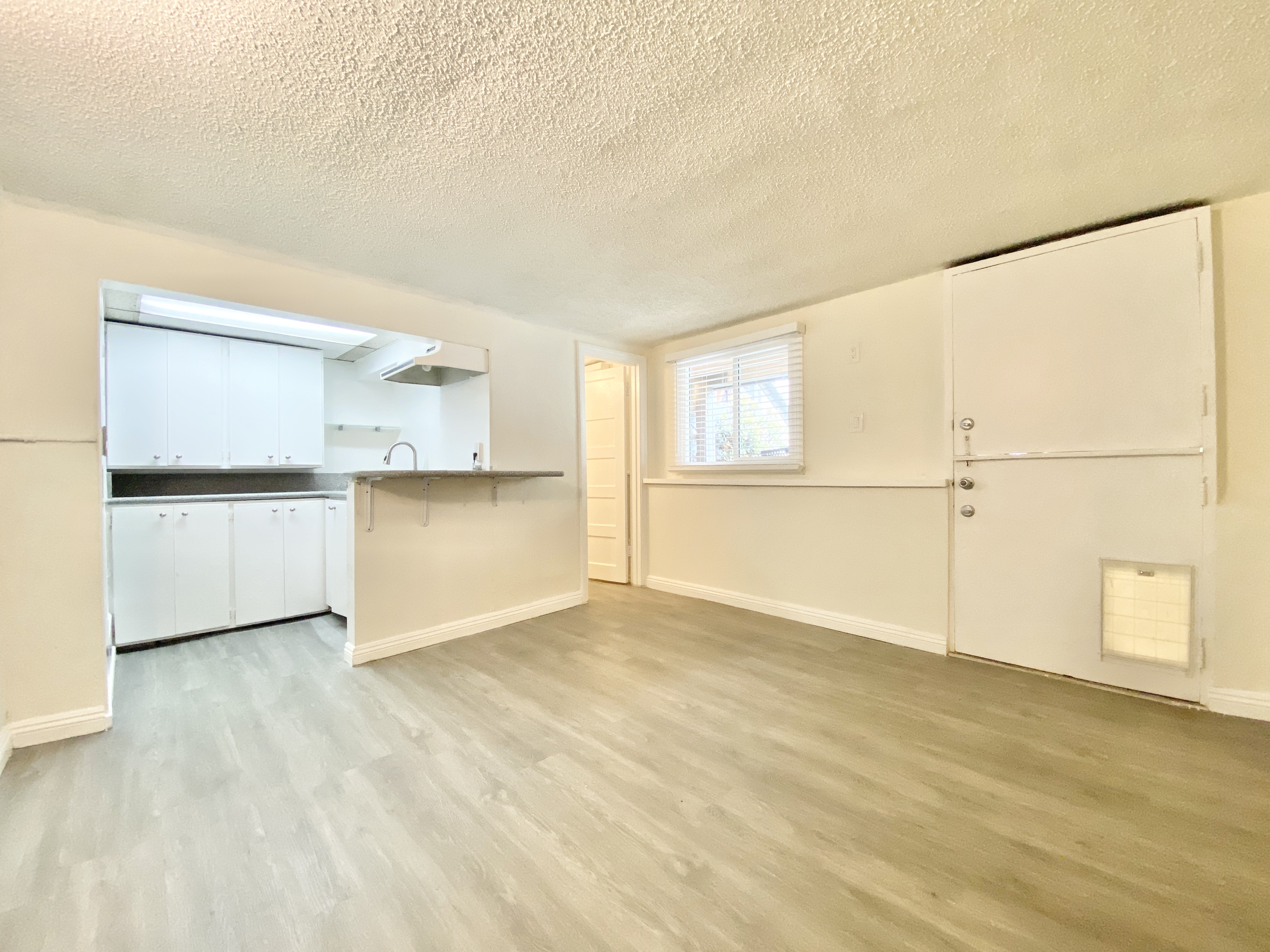 Manhattan Beach Condo: 332 15th Pl
