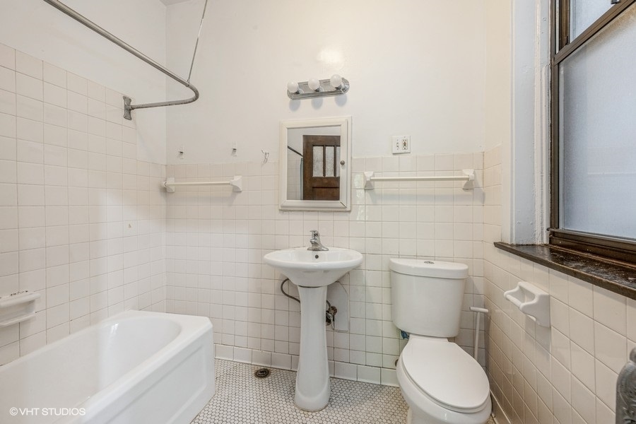 5602 S Dorchester Avenue 56021, Chicago, IL 60637 Kass Management