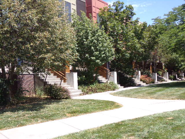 LINCOLN Townhome: BCR 7000 Straffan Place