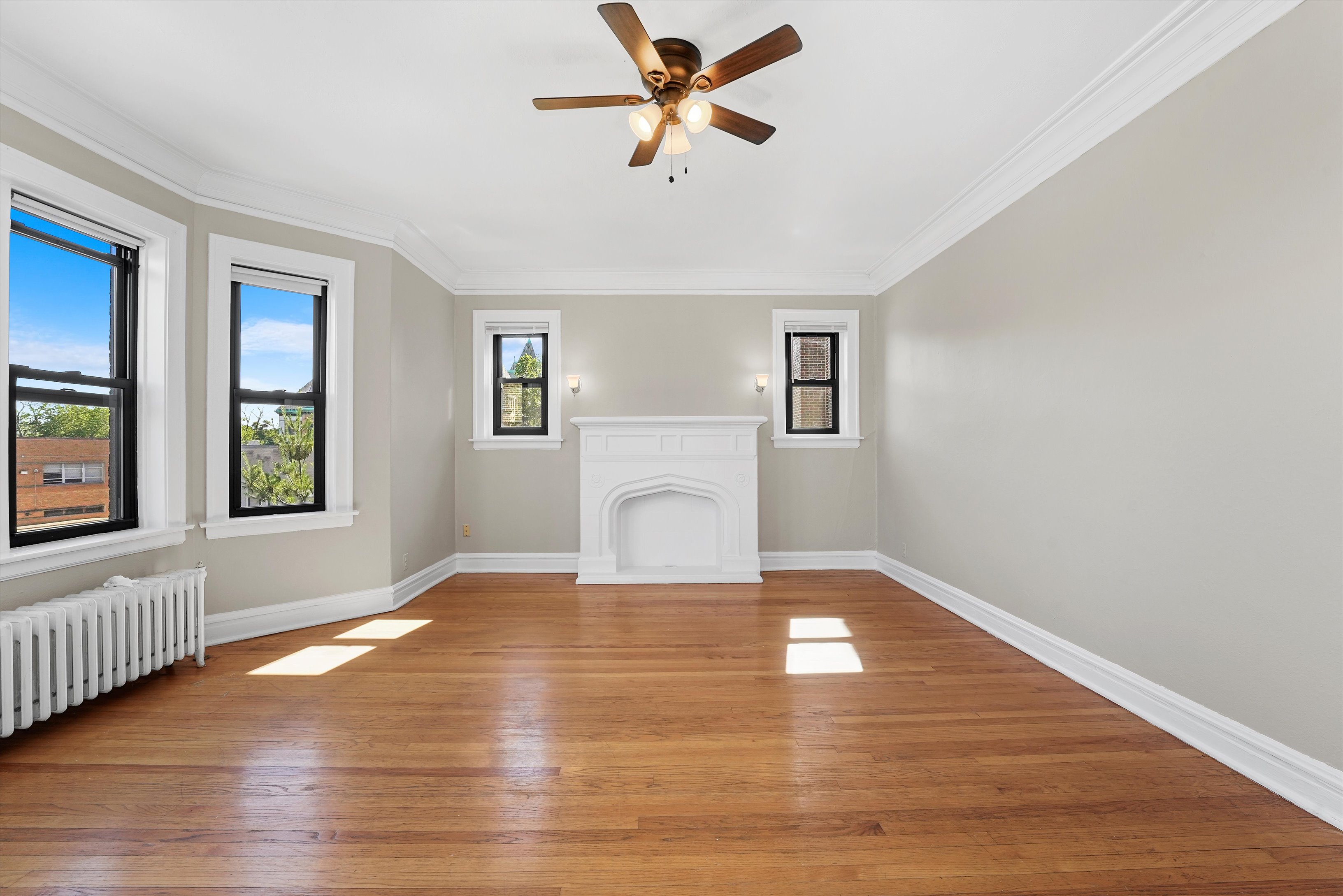 Riverside Condo: 36 Lawton Rd