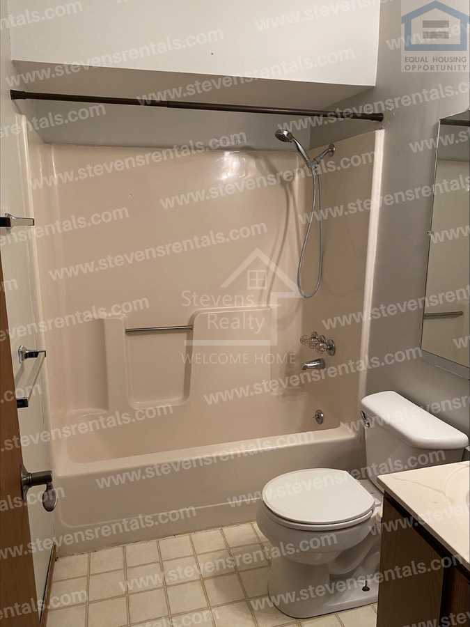 127 Ridgecrest Cir Apt D 127D, Rossville, GA 30741 Stevens Realty LLC