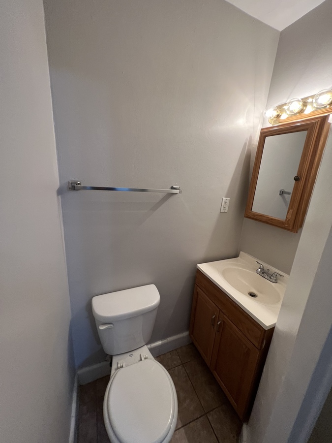 427 8th Ave N 3, St Petersburg, FL 33701 Dean & DeWitt Property