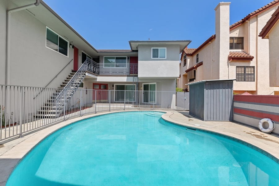 1119 Huntington Dr 1, South Pasadena, CA 91030 Coastline Real