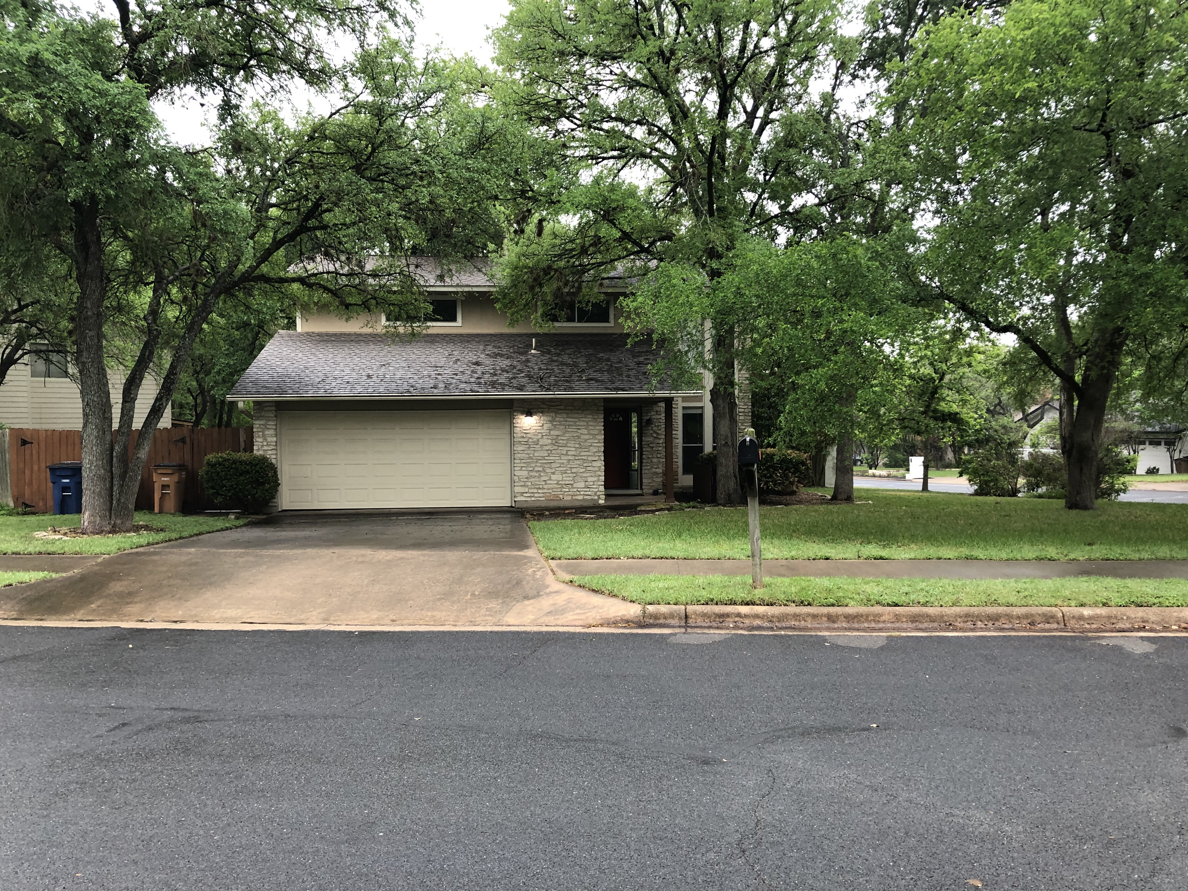 Austin House: 12014 Trianon Ln