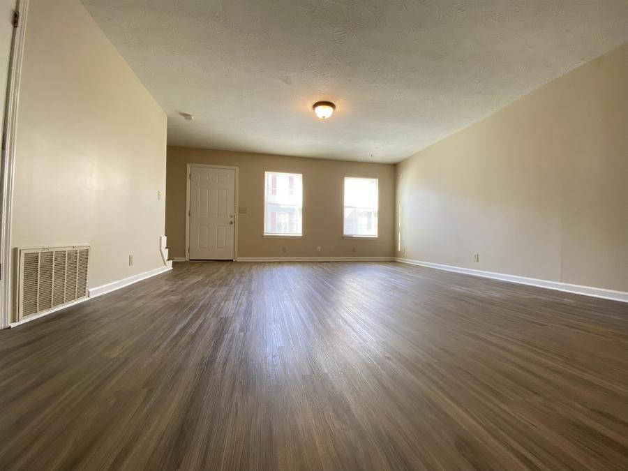 2542 Lindenhurst Dr, Lexington, KY 40509 Expert Property Management