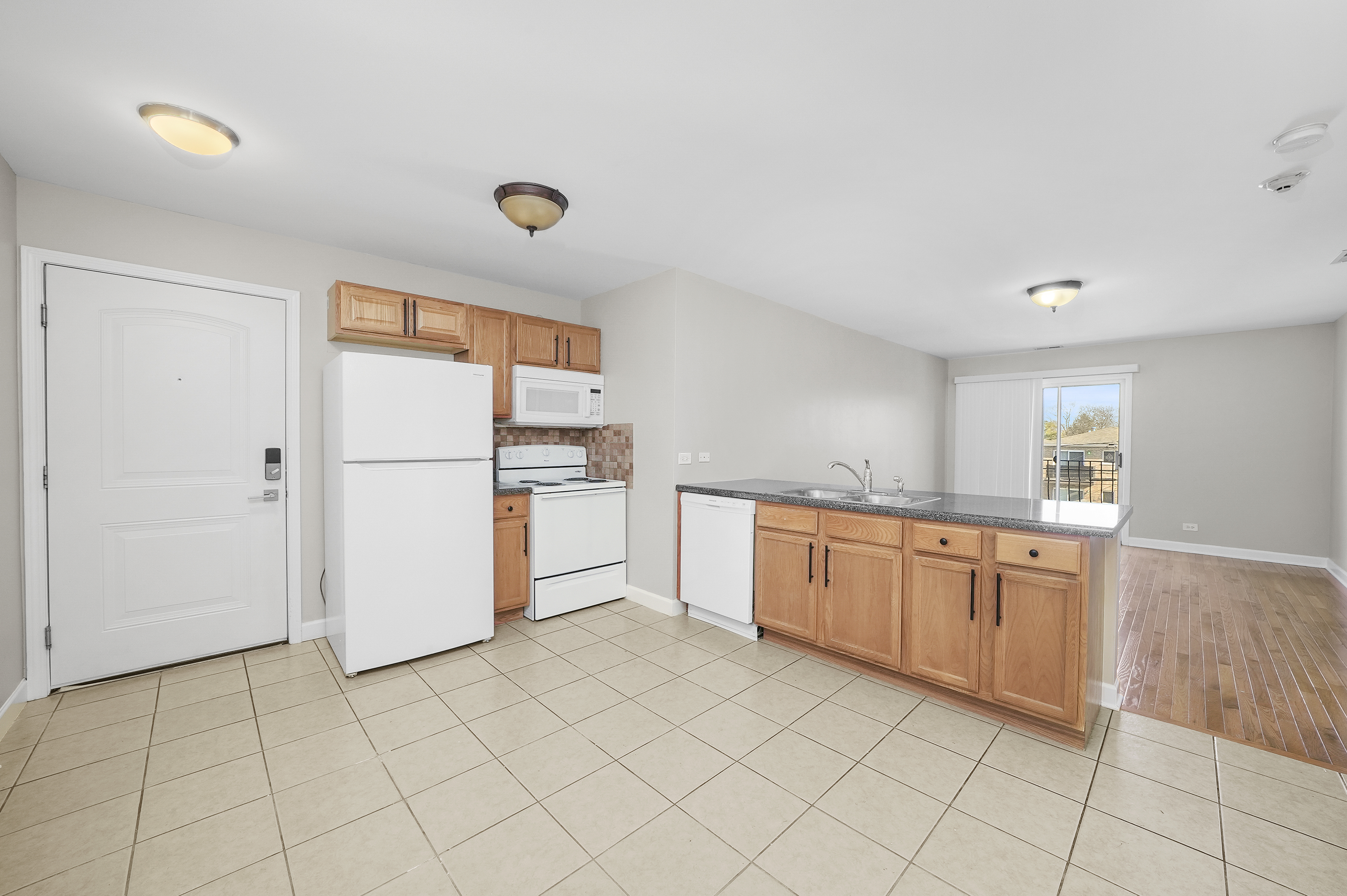 Berwyn Condo: 3423 Ridgeland