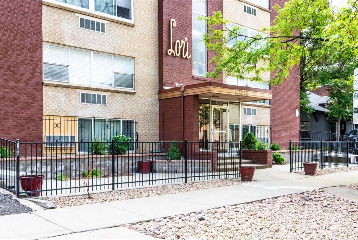 Denver Apartment: 1250 Logan St