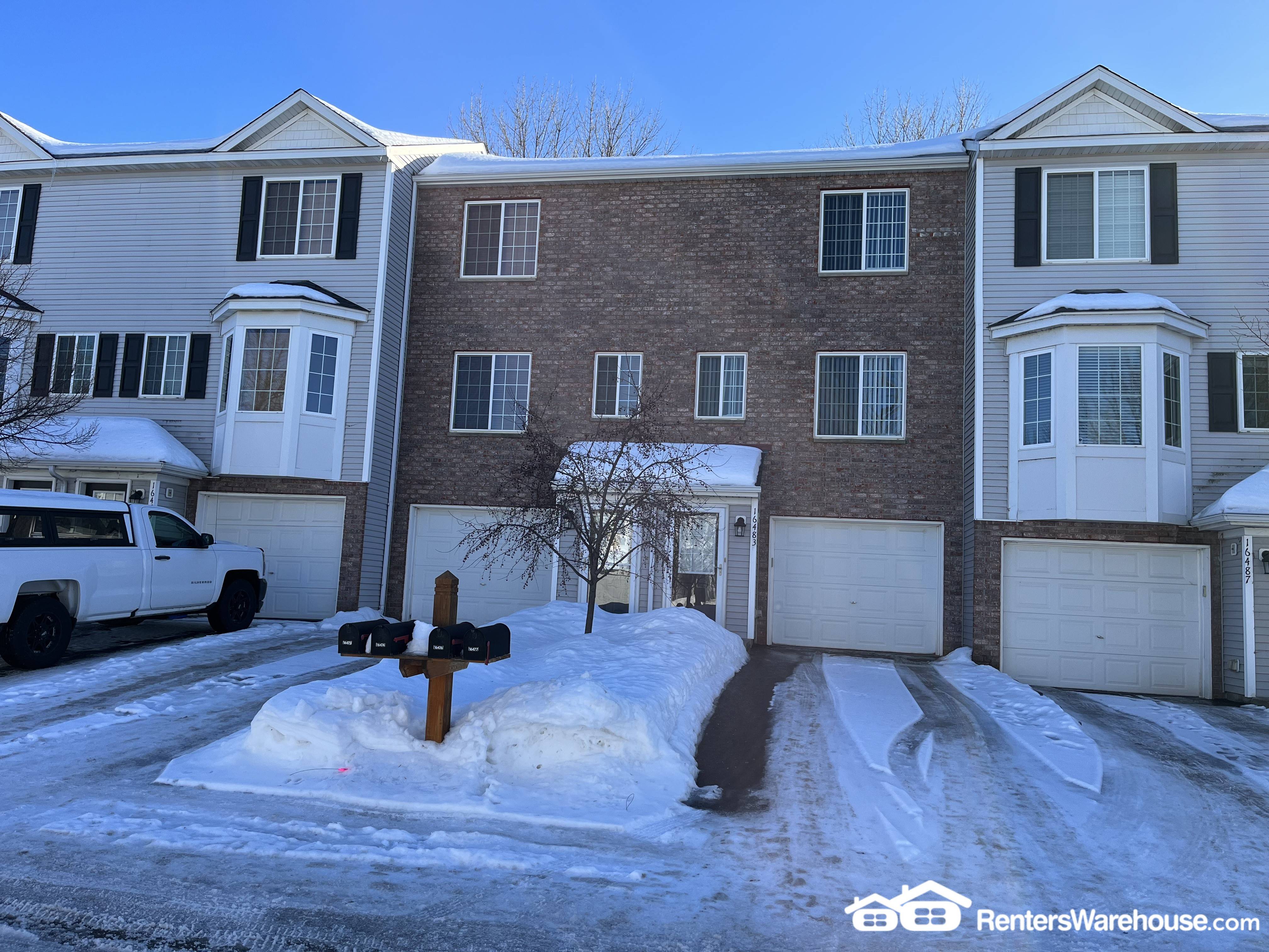 Prior Lake Townhome: 16477 Timber Crest Dr SE