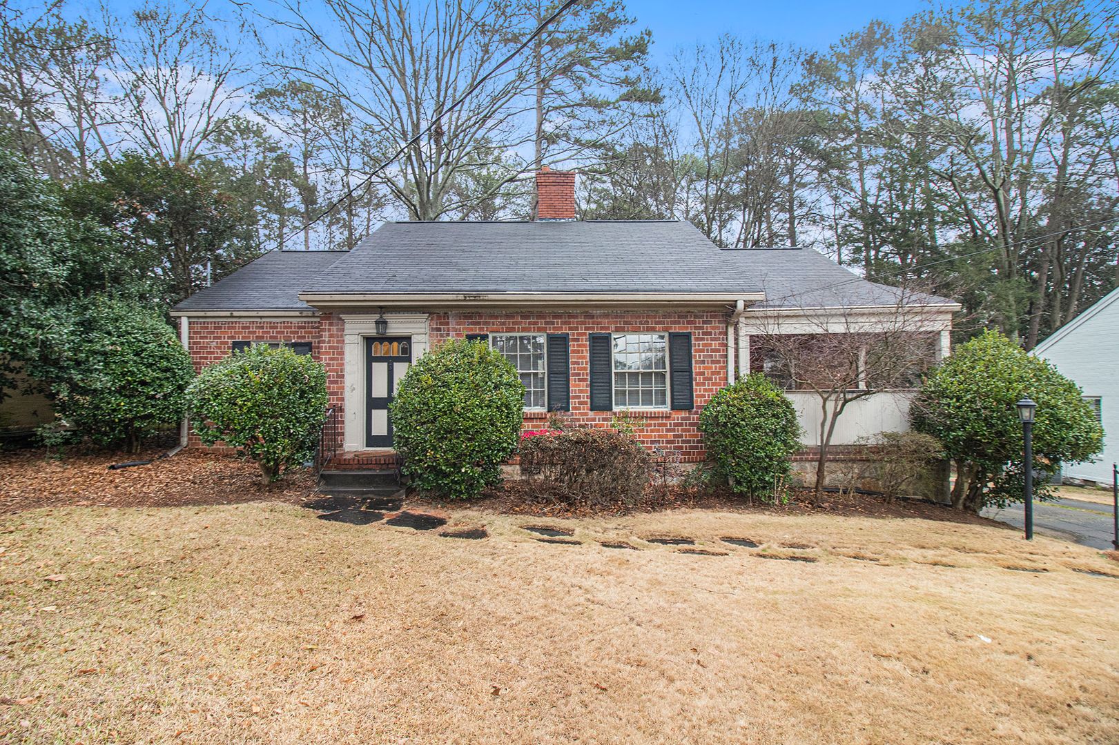 Atlanta House: 1946 N Decatur