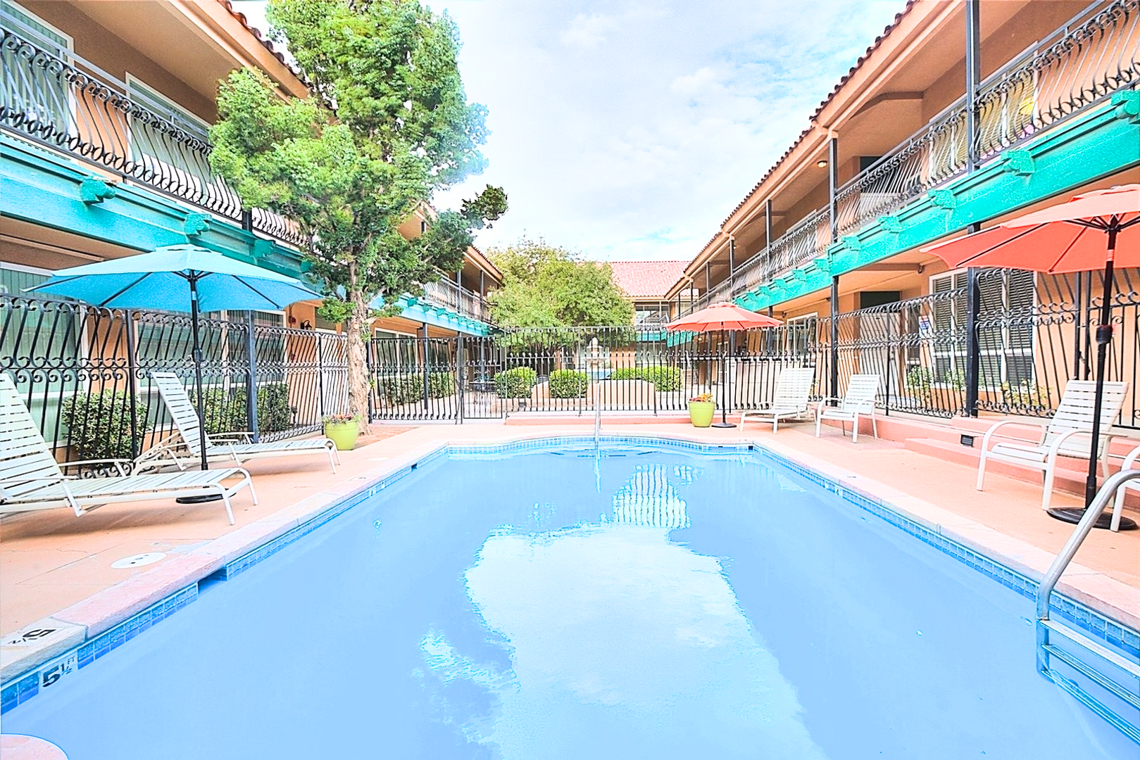 Albuquerque Apartment: 2901 Euclid Ave NE