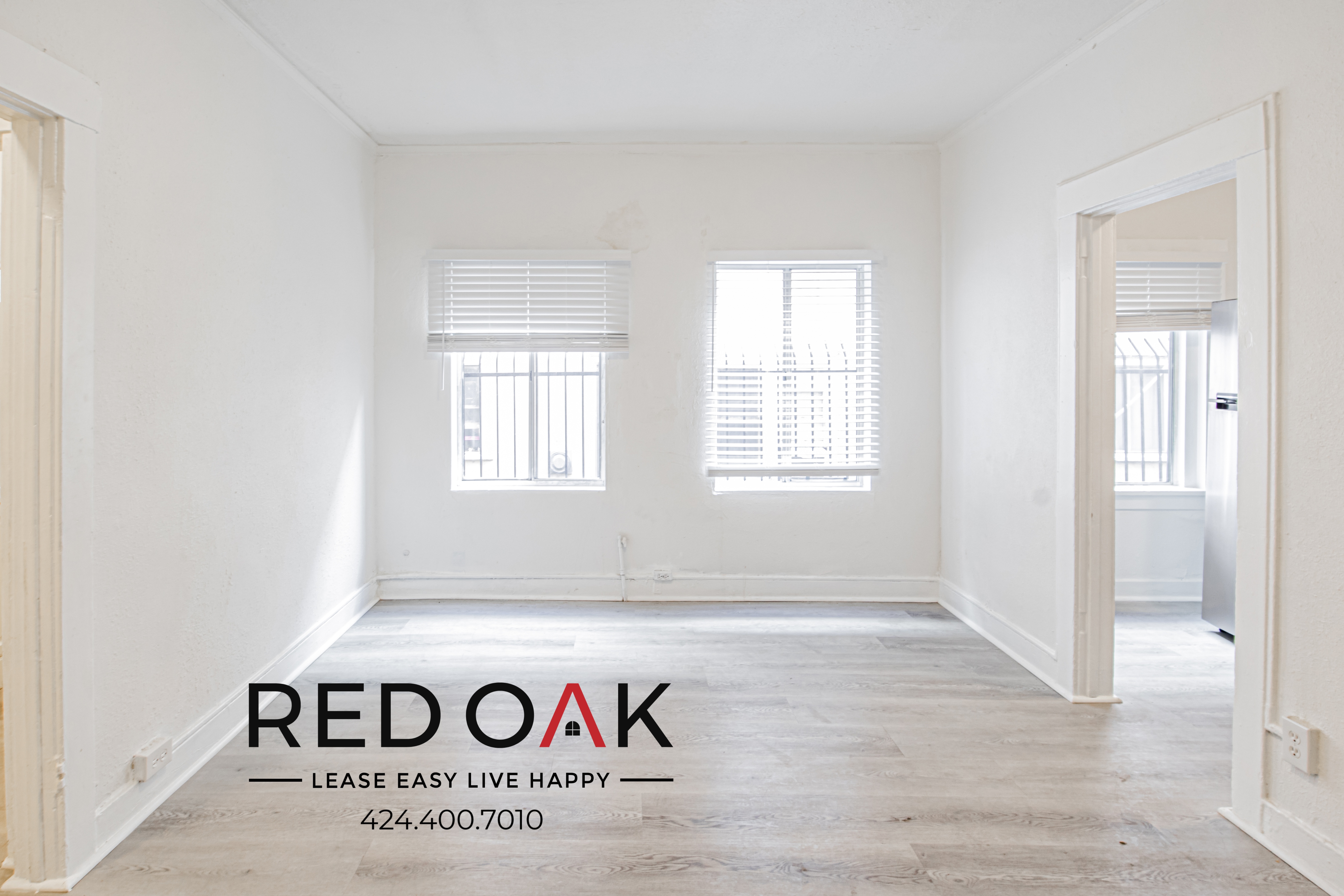 Los Angeles Apartment: 822 S Park View St