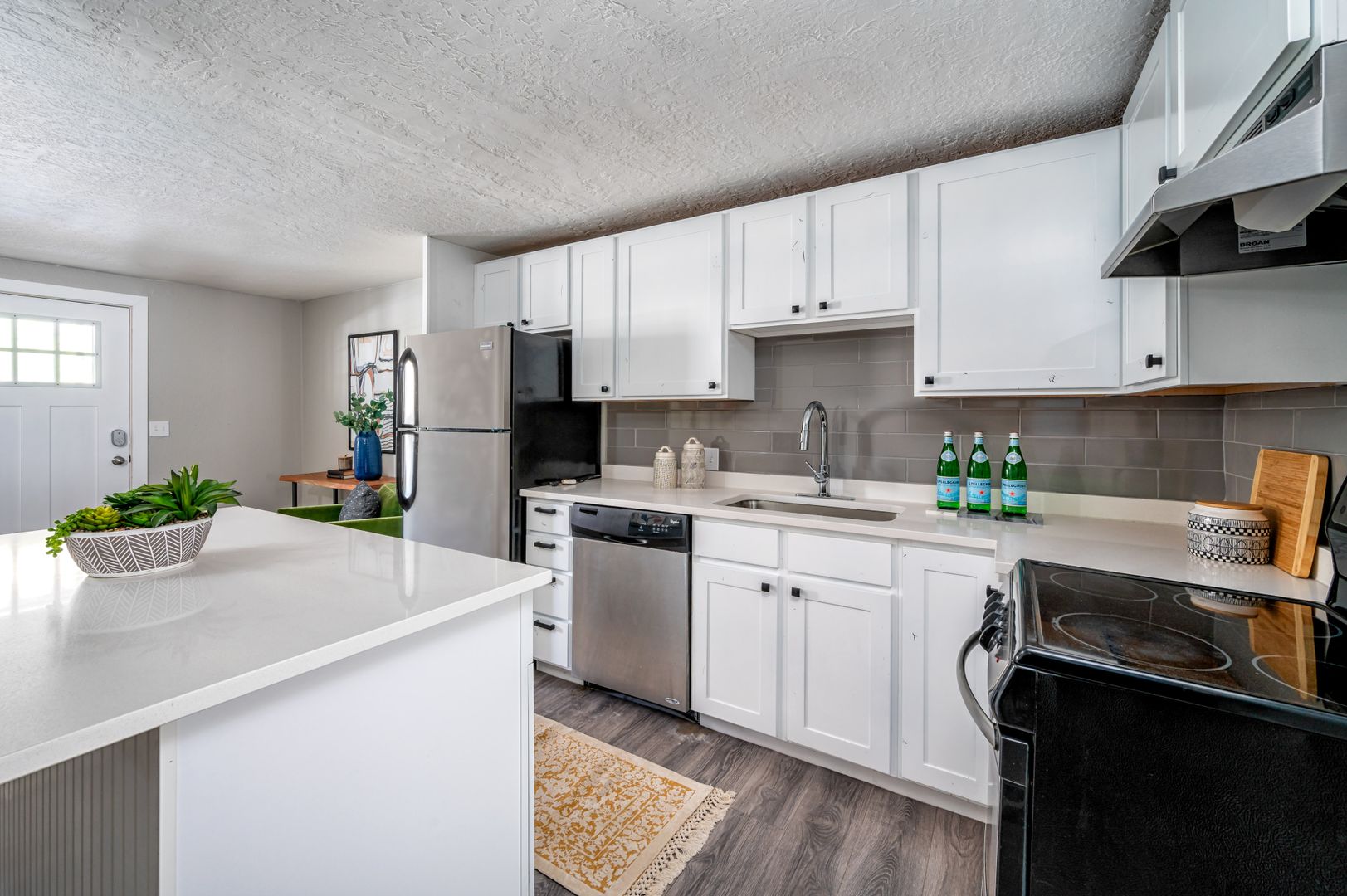 Salt Lake City Apartment: 720 N Wall St
