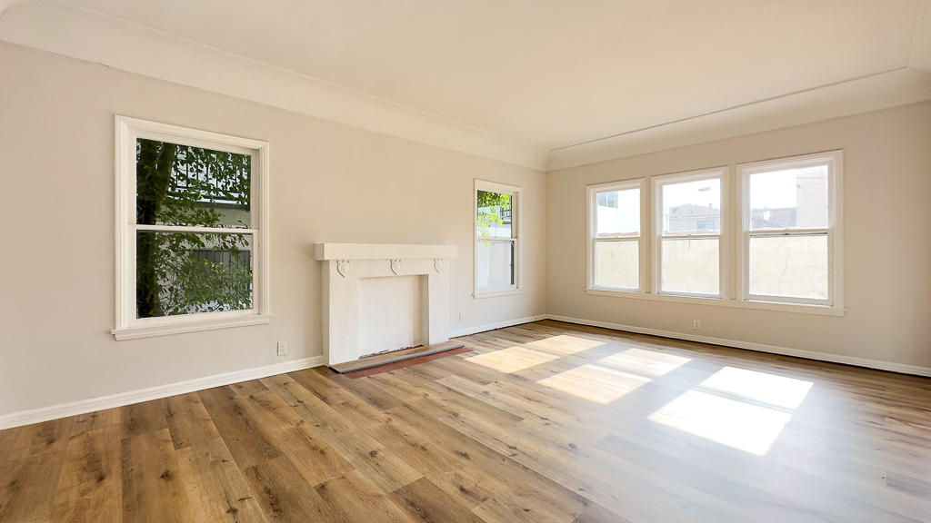 Los Angeles Condo: 201 S Alexandria Ave