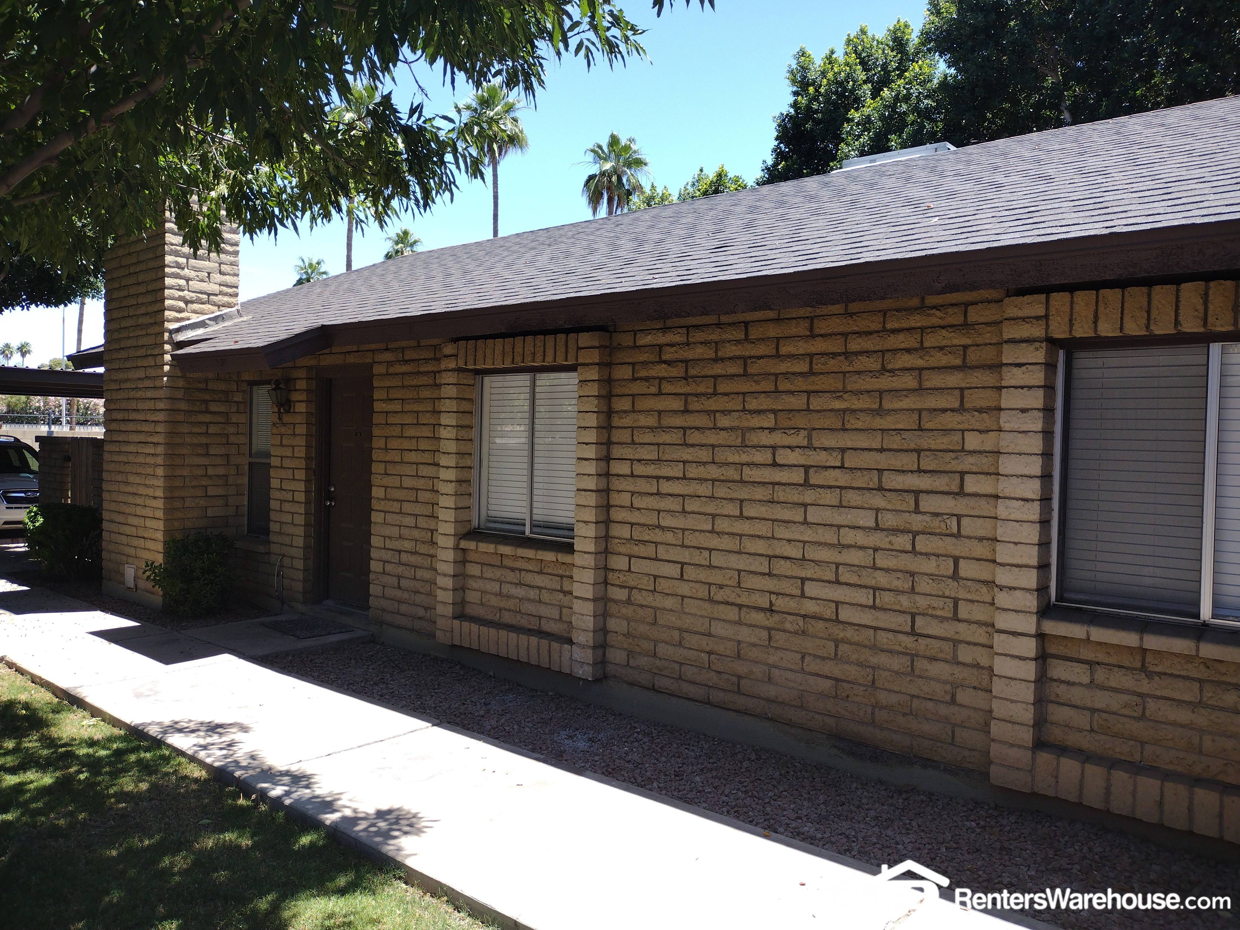 Tempe House: 2515 S Maple Ave