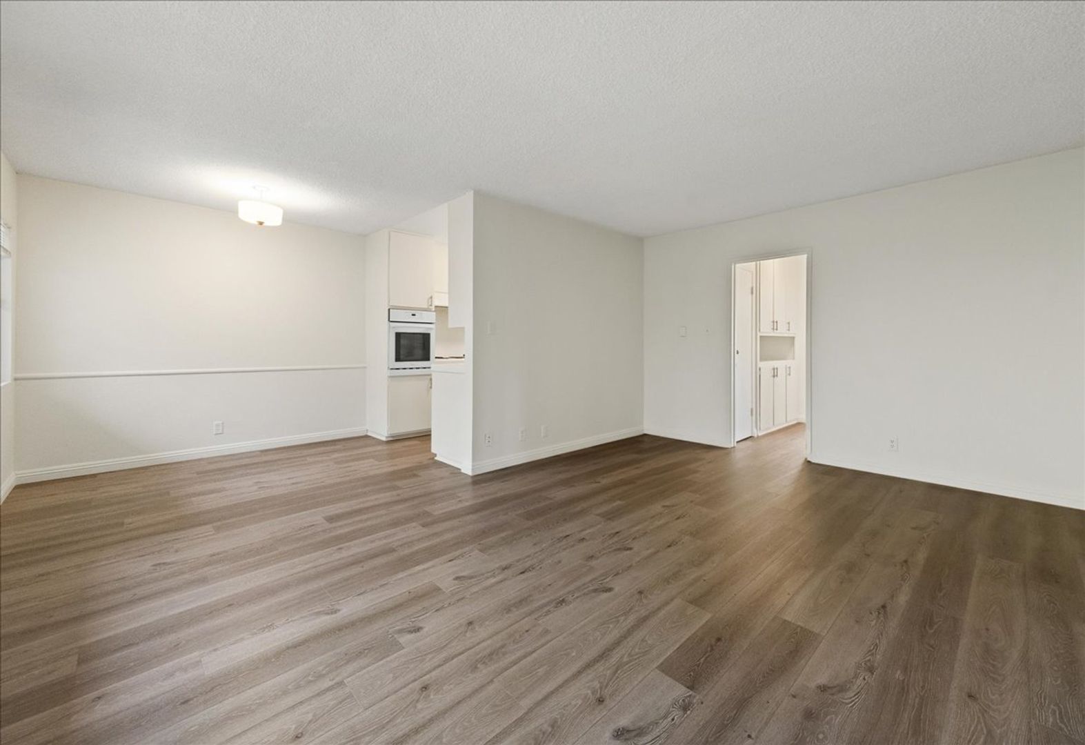 Los Angeles Condo: 1831 Federal Ave.