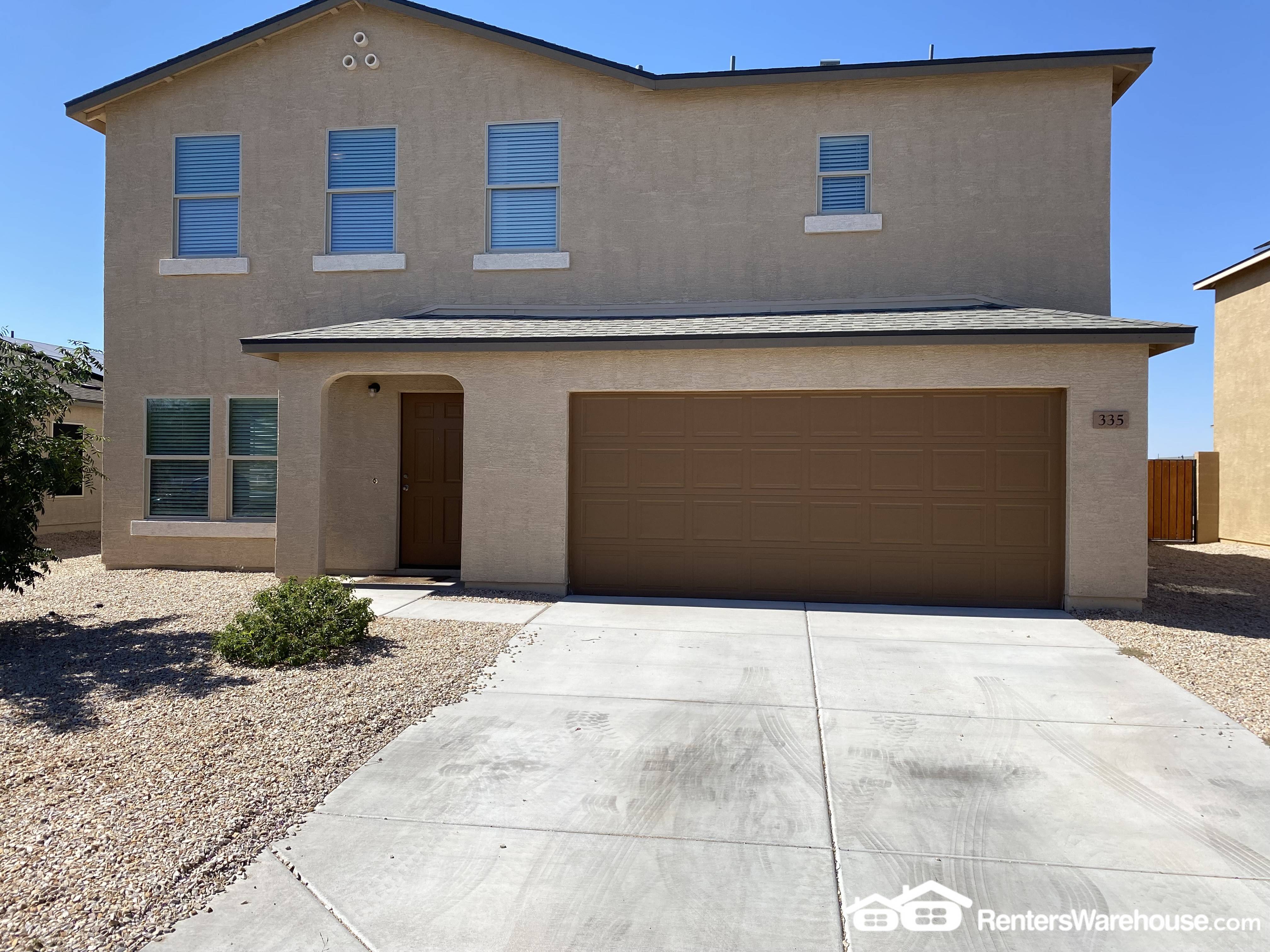 Casa Grande House: 335 E Watson Pl.