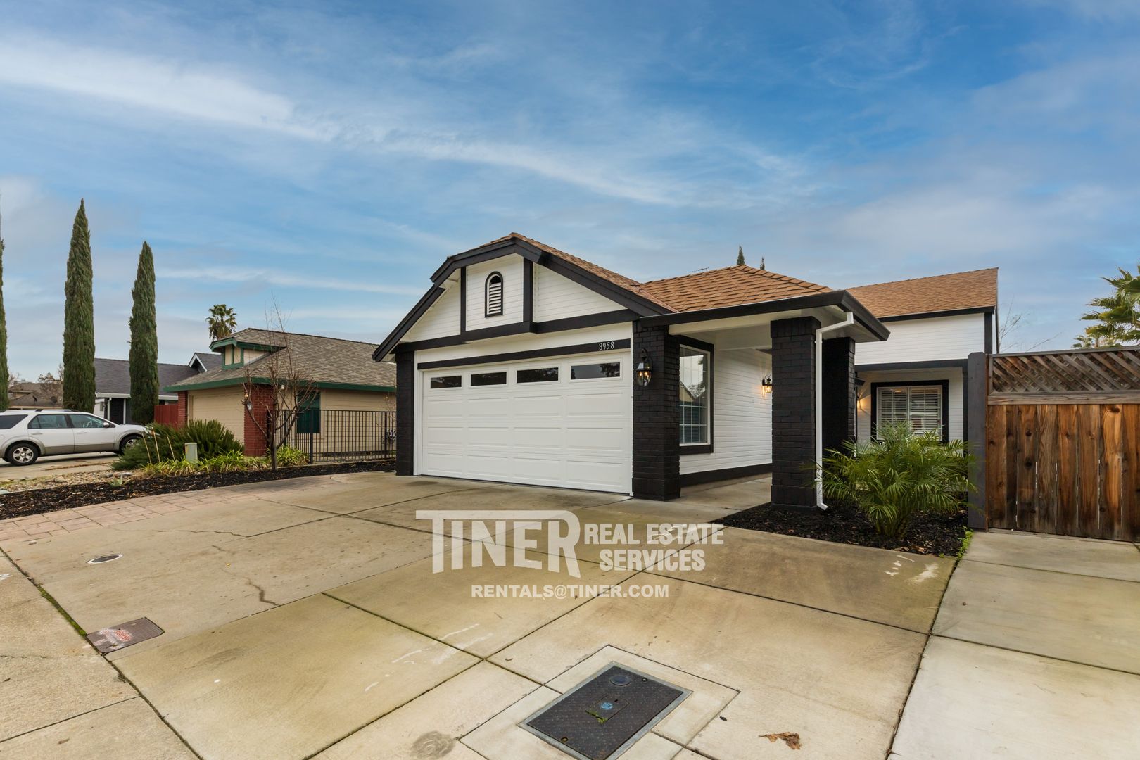 Sacramento House: 8958 Emsdale Way
