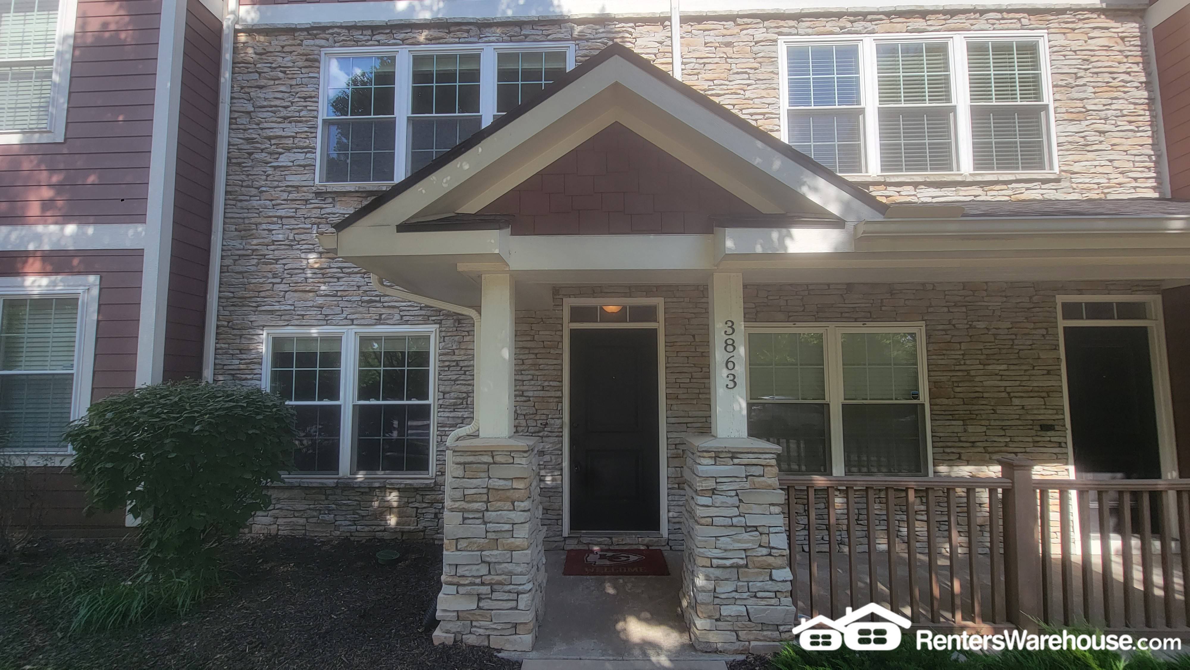 Kansas City Townhome: 3863 Thompson St