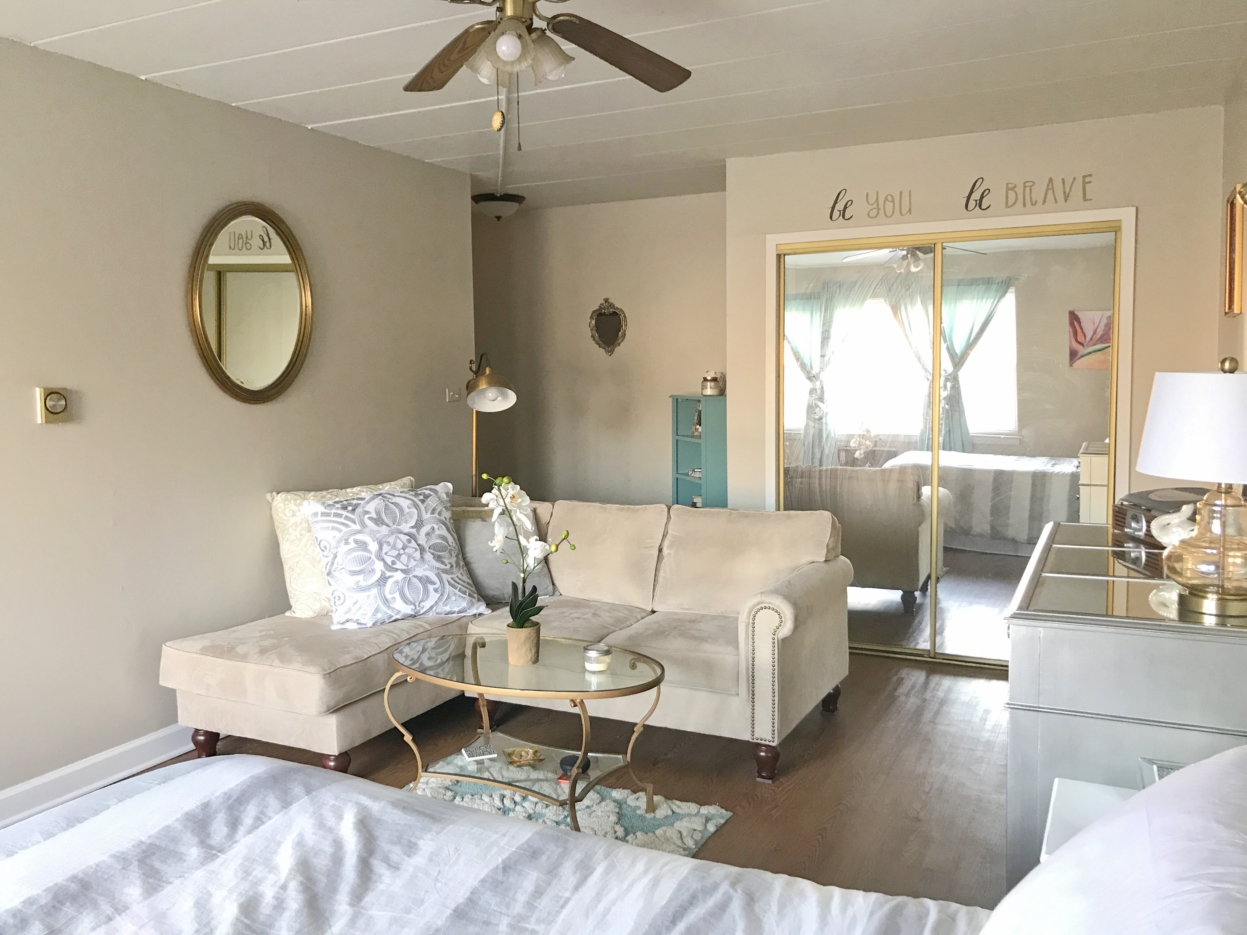 Berwyn Condo: 6606 Windsor Ave