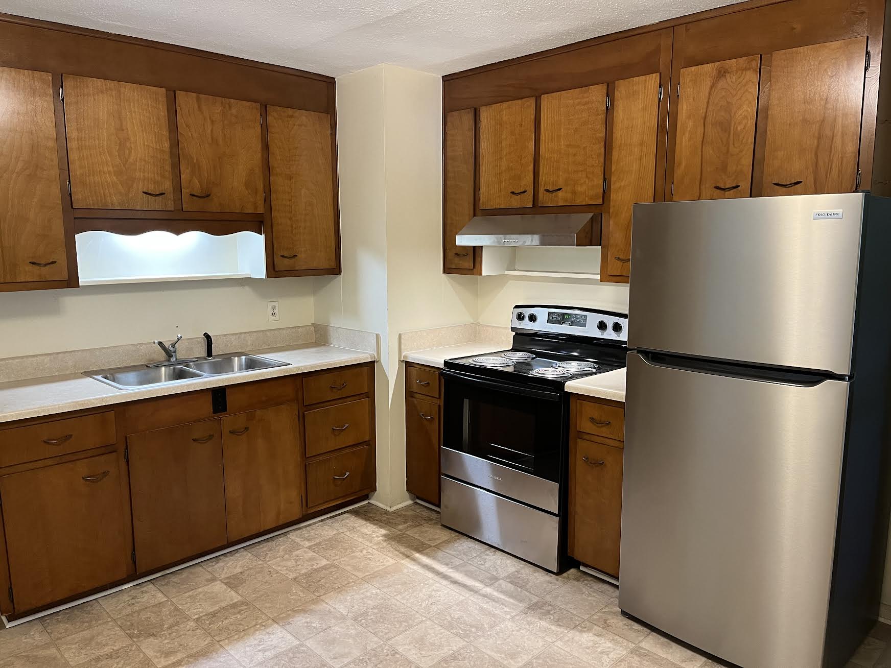 Hendersonville Condo: 109 West Blythe Circle