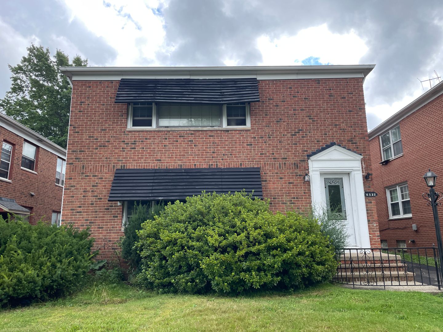 Shaker Hts House: 3537 Daleford Lower