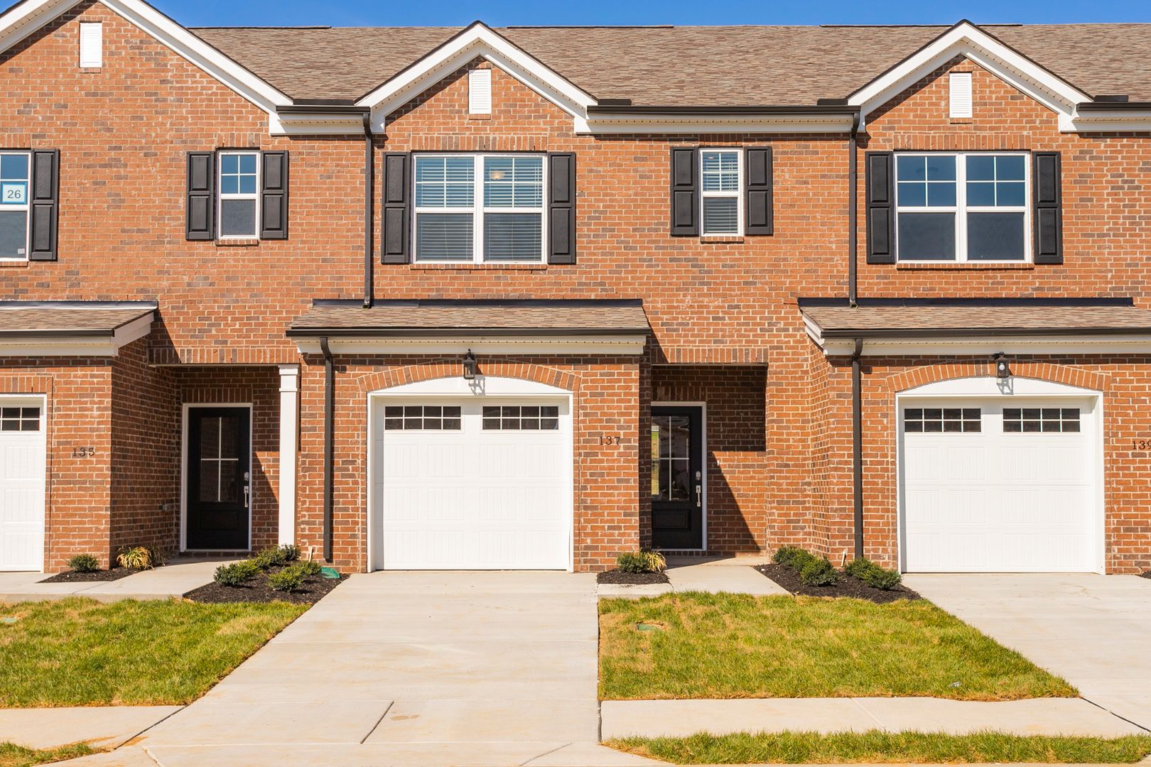 Lebanon House: 137 Fister Dr