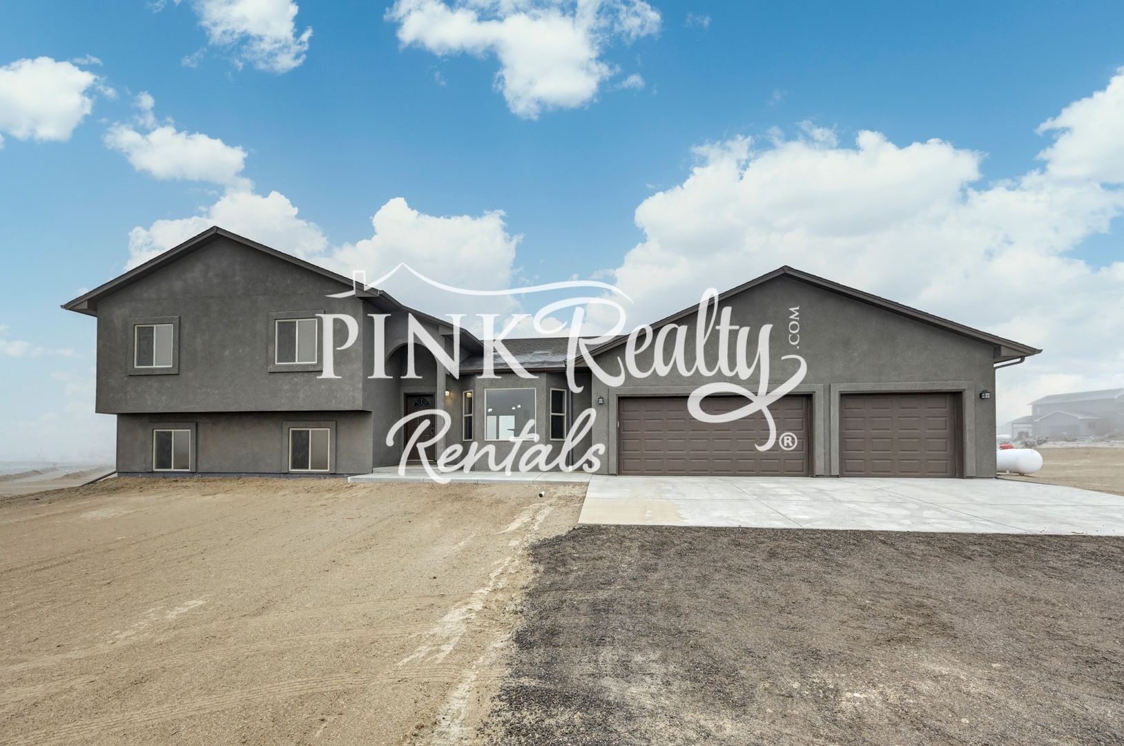 Fountain House: 7308 Moab Ct